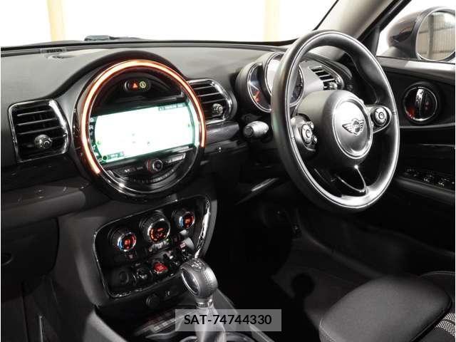 Bmw MINI 2018-12 8244726-17