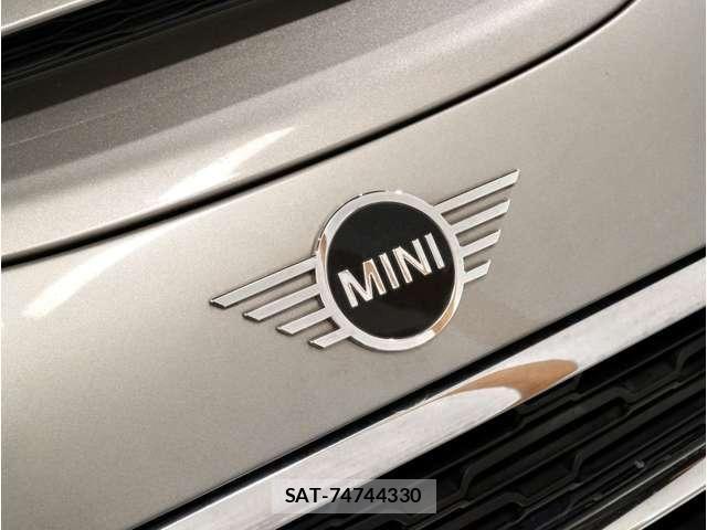 Bmw MINI 2018-12 8244726-21
