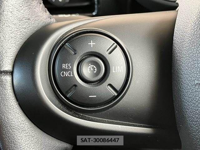 Bmw MINI 2017-03 8335105-5