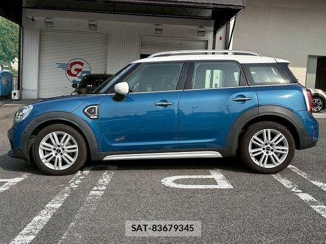 Bmw MINI 2020-10 3903992-14