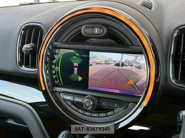 Bmw MINI 2020-10 3903992-4