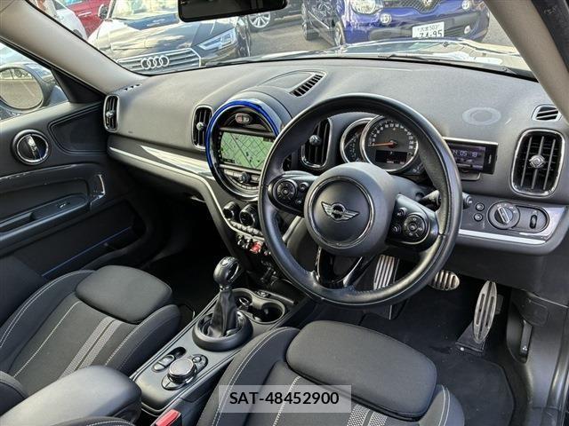 Bmw MINI 2018-03 6610862-10