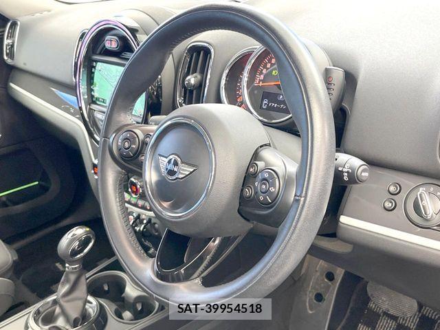 Bmw MINI 2017-10 7561896-12