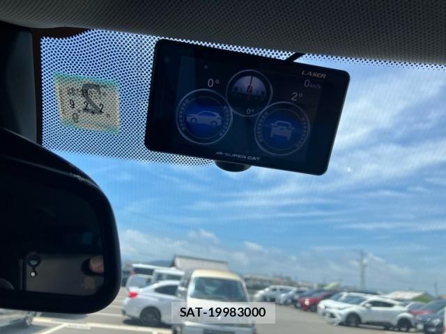 Bmw MINI 2018-01 8034630-16