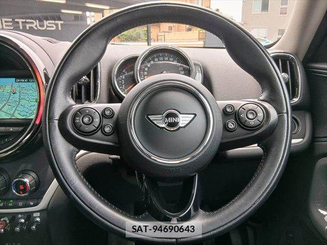 Bmw MINI 2018-04 8034629-9