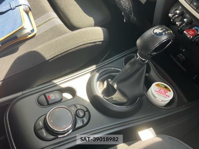 Bmw MINI 2018-12 8313422-17