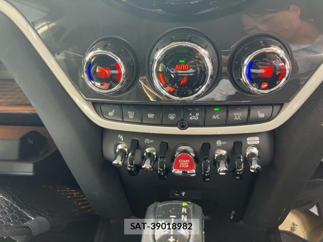 Bmw MINI 2018-12 8313422-18