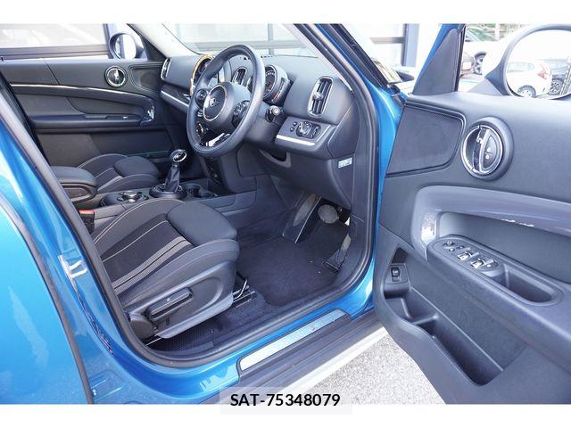 Bmw MINI 2019-11 8364975-19