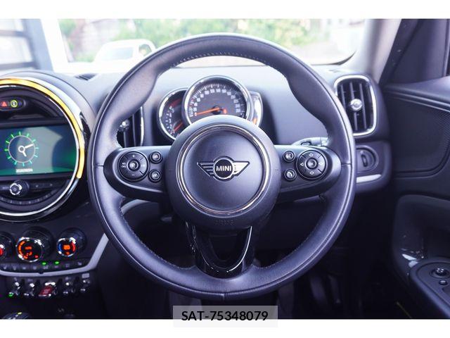 Bmw MINI 2019-11 8364975-26