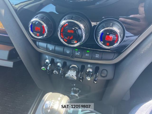 Bmw MINI 2020-06 8098314-9