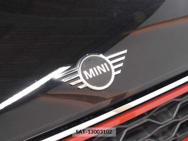 Bmw MINI 2018-07 8244725-20