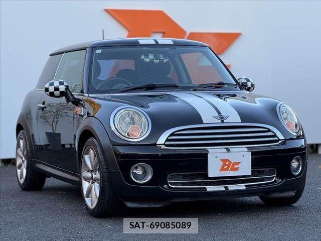 Bmw MINI 2010-06 1411547-7
