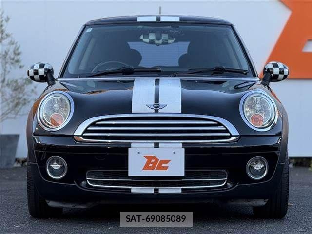Bmw MINI 2010-06 1411547-8