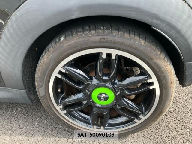 Bmw MINI 2013-08 7215469-9