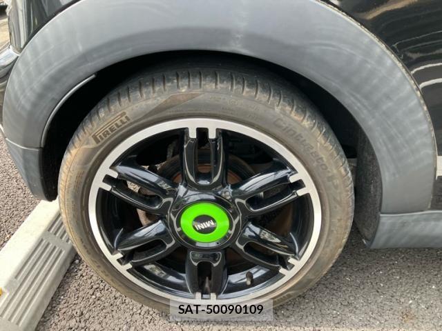 Bmw MINI 2013-08 7215469-8