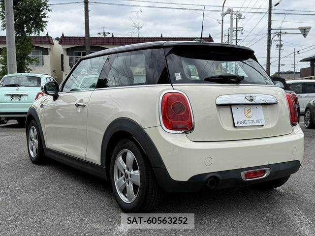 Bmw MINI 2017-11 7978656-17