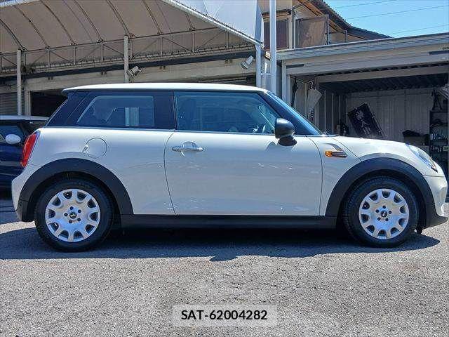 Bmw MINI 2015-08 8206641-15