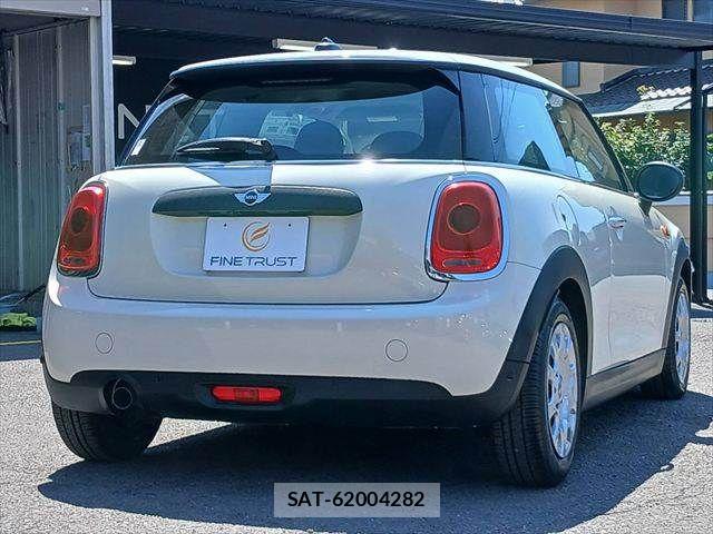Bmw MINI 2015-08 8206641-16