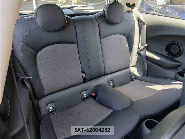 Bmw MINI 2015-08 8206641-7
