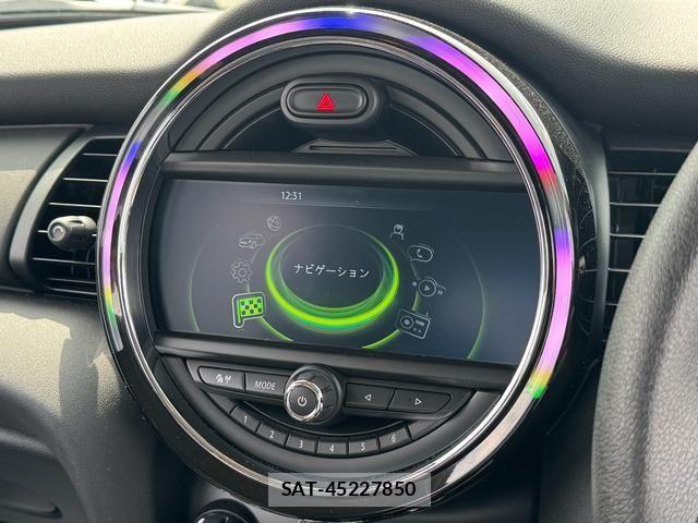 Bmw MINI 2018-03 6690924-27
