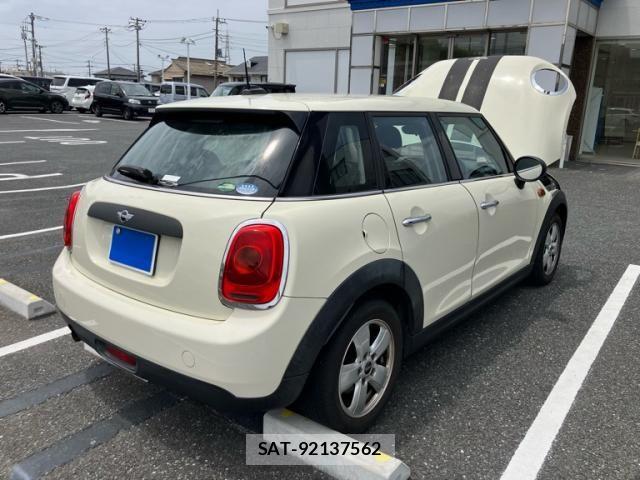 Bmw MINI 2015-03 7215470-8