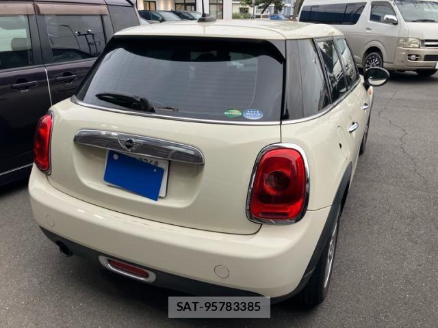 Bmw MINI 2015-06 7215471-2