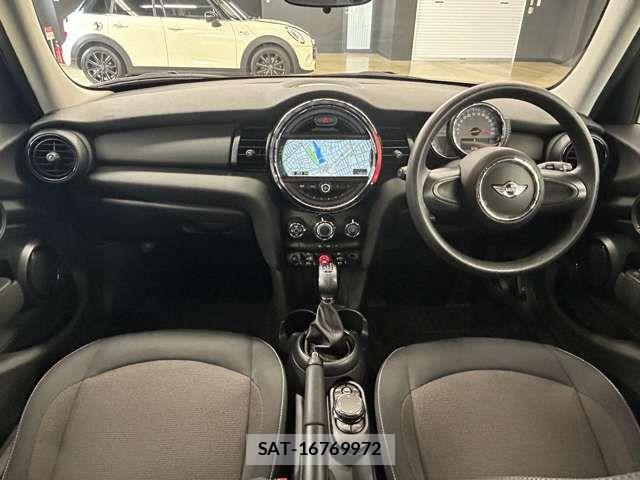 Bmw MINI 2017-02 7721573-1