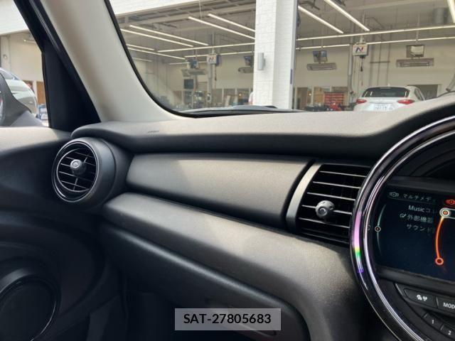 Bmw MINI 2017-12 8313435-14