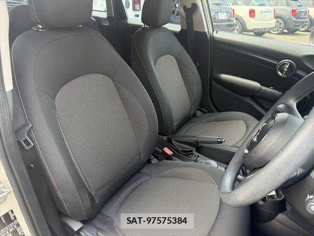 Bmw MINI 2016-03 8313436-6