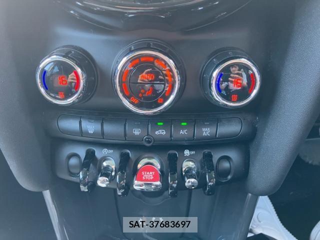 Bmw MINI 2018-04 8411450-13