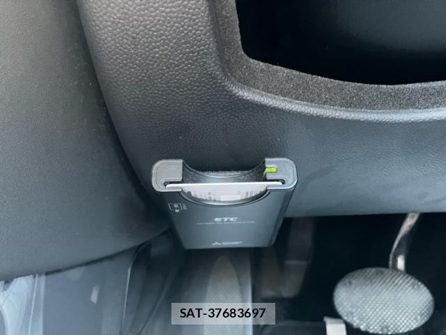 Bmw MINI 2018-04 8411450-17
