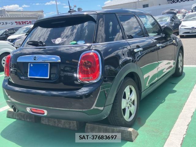 Bmw MINI 2018-04 8411450-3
