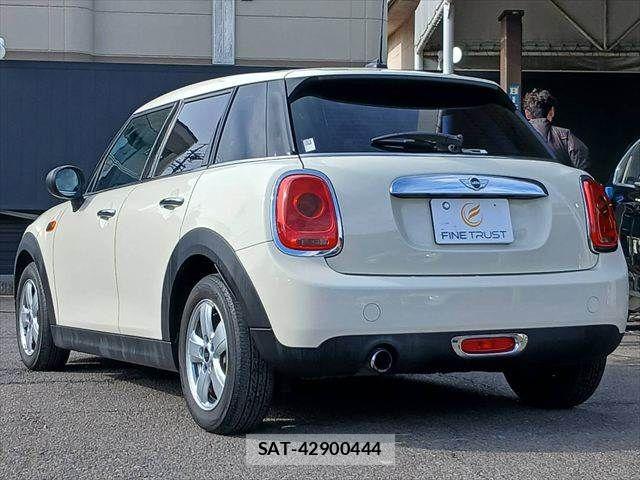 Bmw MINI 2015-12 8658240-18