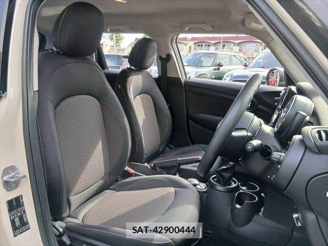 Bmw MINI 2015-12 8658240-6