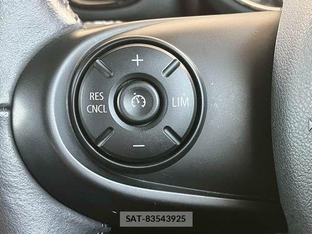 Bmw MINI 2019-07 7357017-5