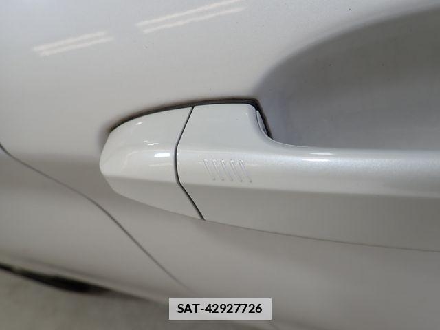 Bmw X1 2018-12 2077176-11