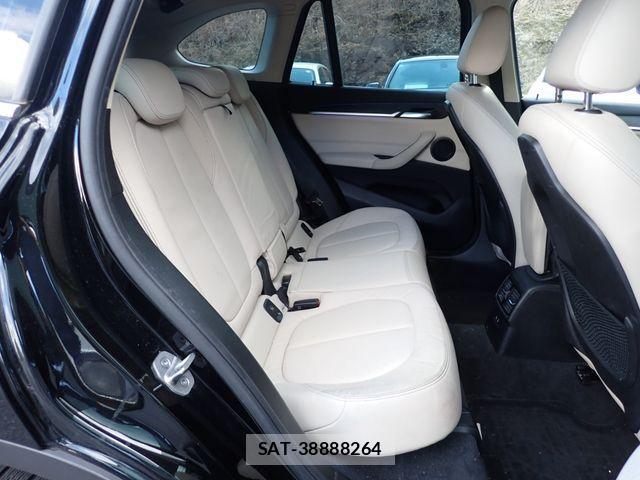 Bmw X1 2021-12 2317900-17