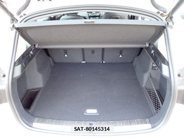 Bmw X1 2021-04 2726709-21