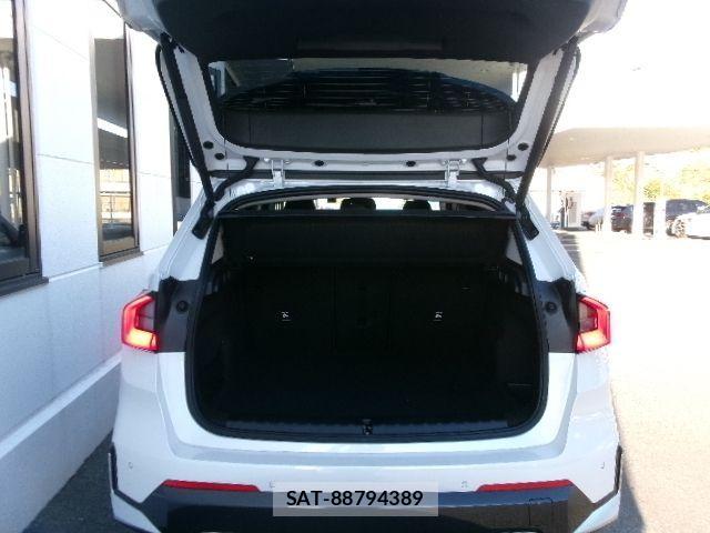 Bmw X1 2023-12 3661922-24
