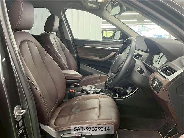 Bmw X1 2021-03 3661974-6