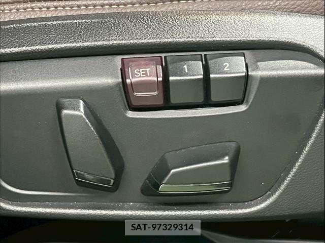 Bmw X1 2021-03 3661974-8