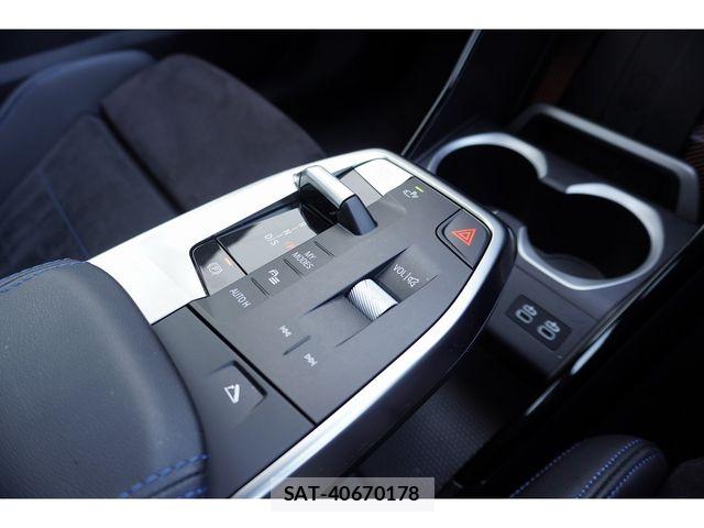 Bmw X1 2024-10 5860772-25