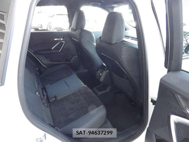Bmw X1 2024-07 6242467-12