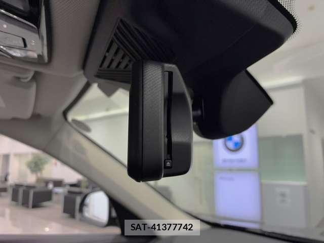 Bmw X1 2023-05 6525694-25