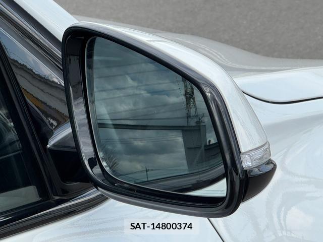 Bmw X1 2021-03 6610887-12