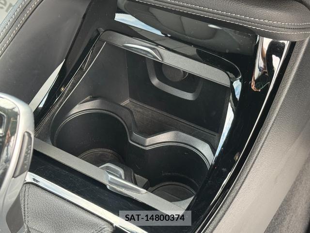 Bmw X1 2021-03 6610887-23
