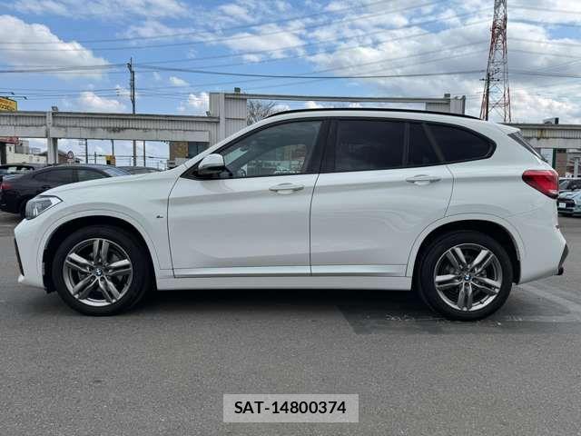 Bmw X1 2021-03 6610887-3