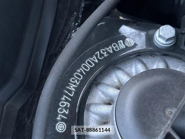 Bmw X1 2020-11 6610888-21