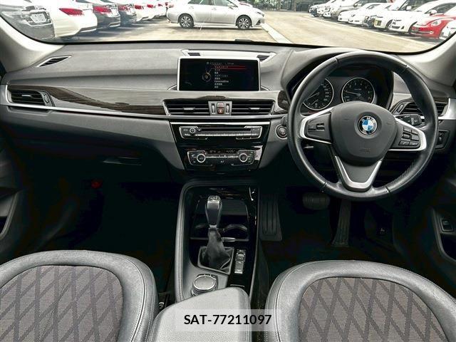 Bmw X1 2018-03 6610893-13