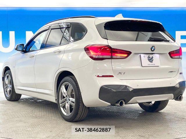 Bmw X1 2022-03 6610883-18